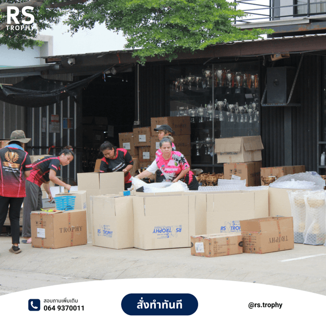 โรงงานสายคล้องบัตร